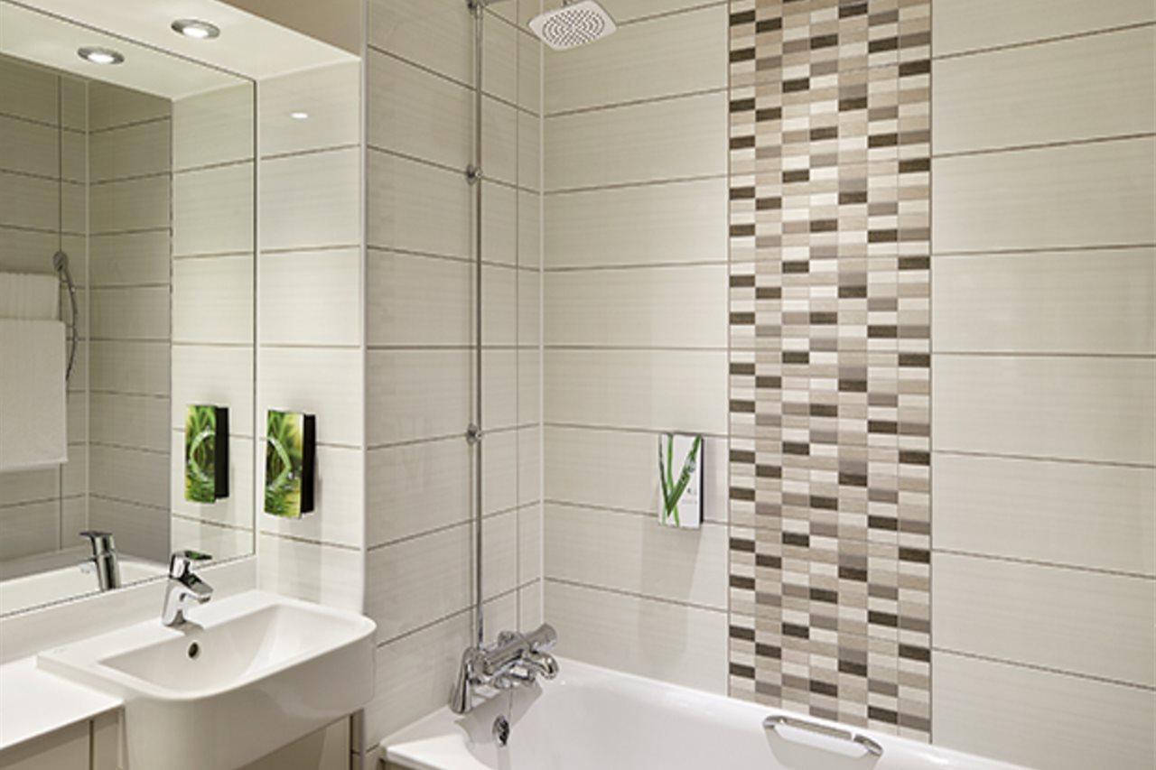 Premier Inn Stirling City Centre Экстерьер фото