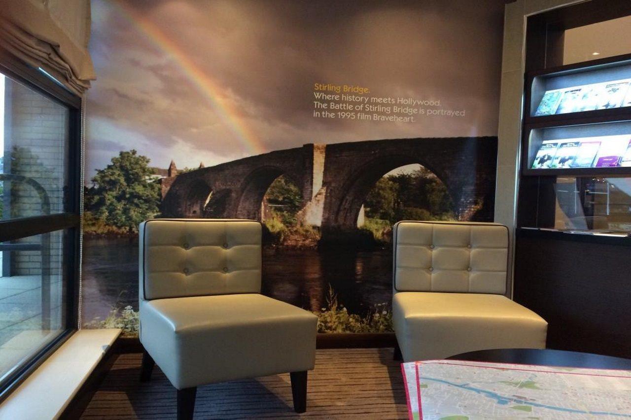 Premier Inn Stirling City Centre Экстерьер фото